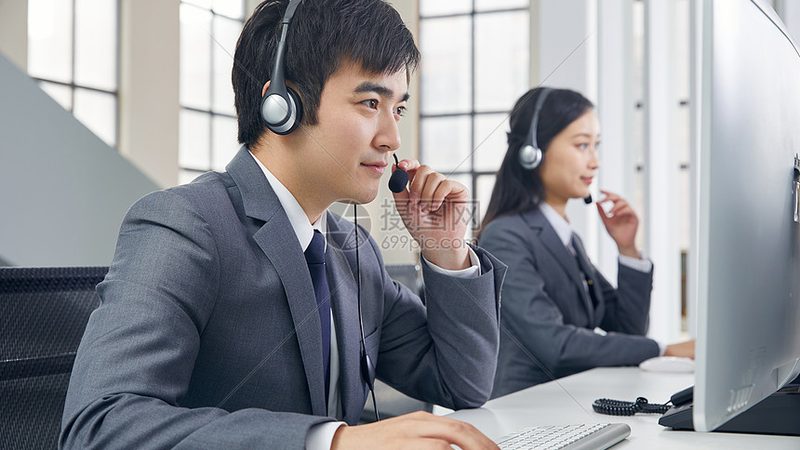 薪酬绩效咨询与人力资源咨询：优缺点解析